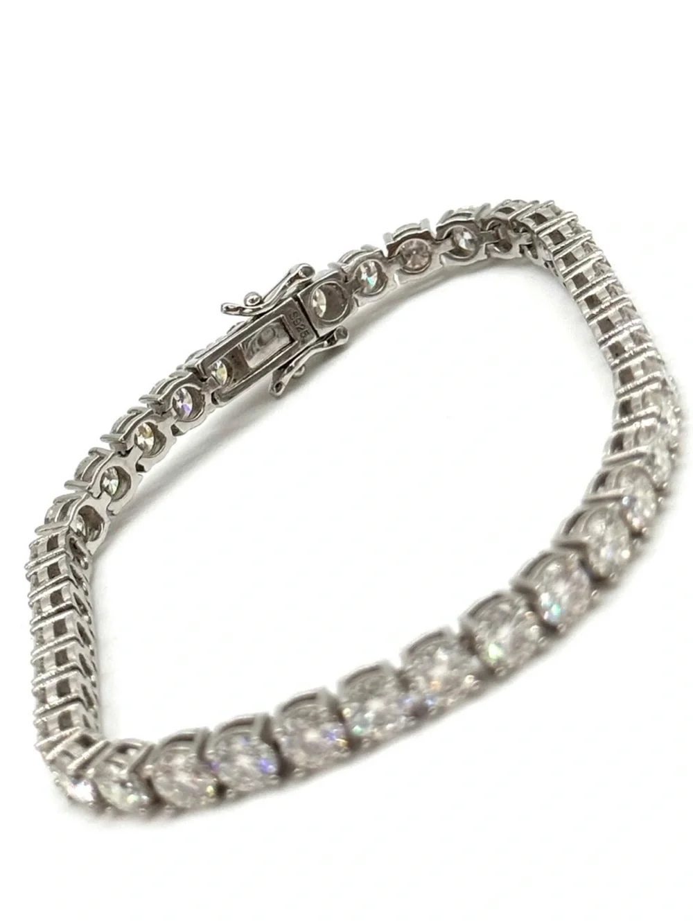 925 Silver, 13.5CTW Moissanite Tennis Bracelet - 7.5” - Picture 6 of 7